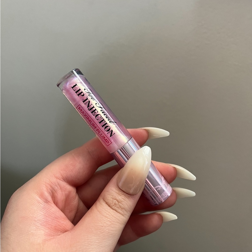 Too face maximum lip plumper